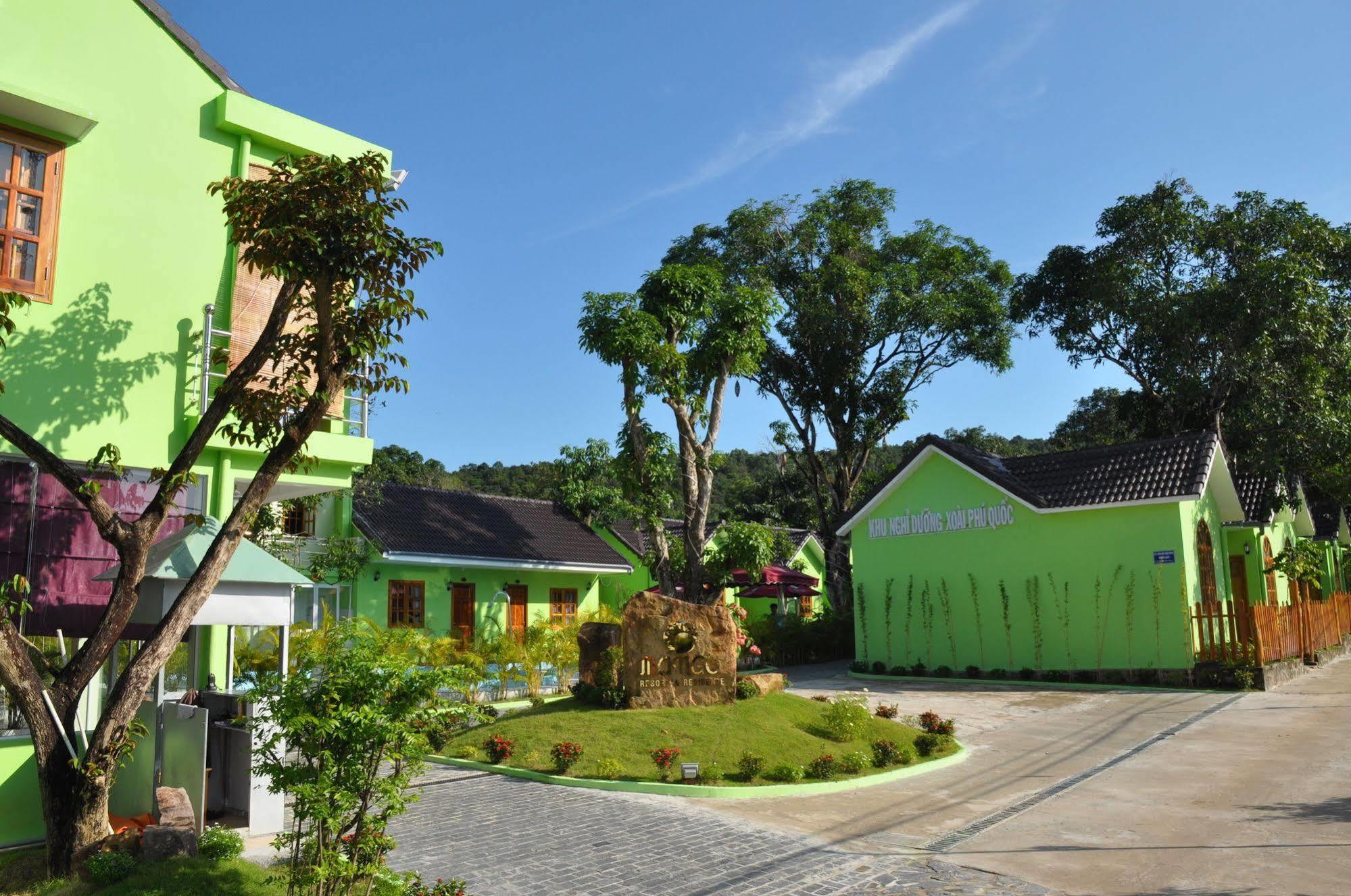 Bamboo Resort Дуонг-Донг Экстерьер фото