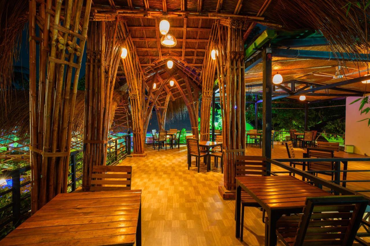 Bamboo Resort Дуонг-Донг Экстерьер фото