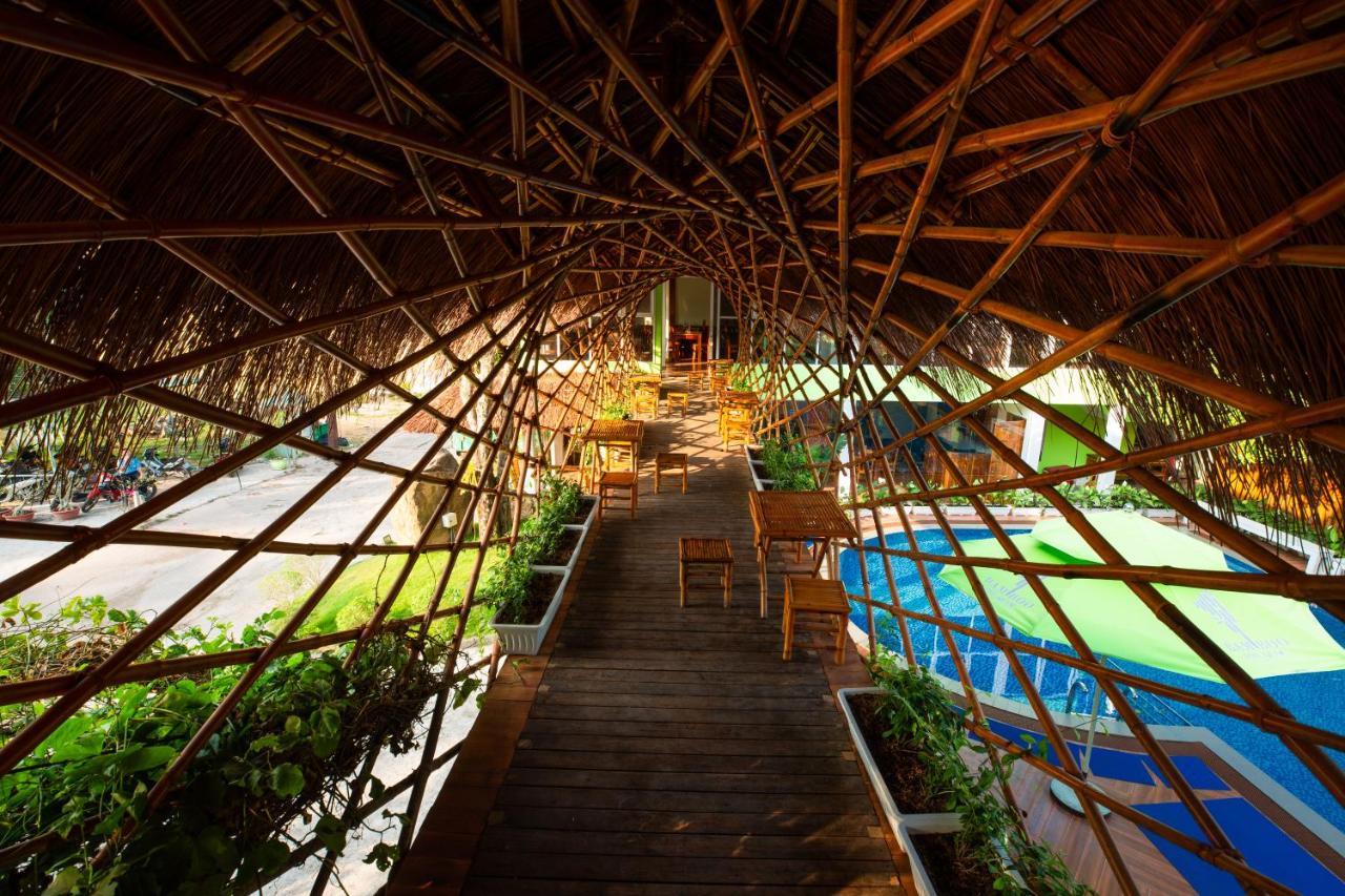 Bamboo Resort Дуонг-Донг Экстерьер фото